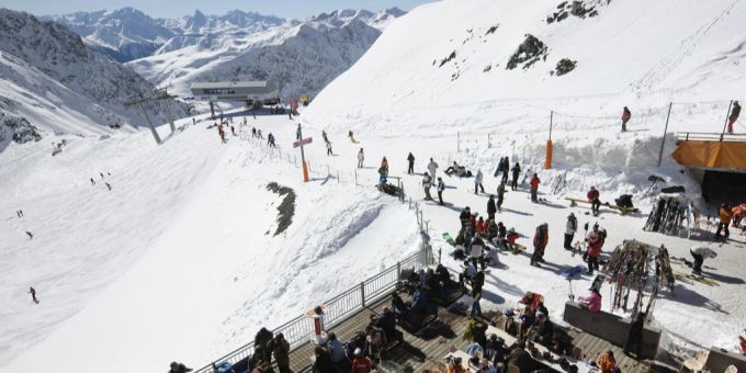 Der oberste Bündner Hotelier fordert zusätzliche koschere Angebote in Davos. Davos
