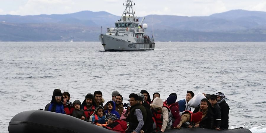 Die Schweiz soll sich weiterhin finanziell am Schutz der Schengen-Aussengrenzen beteiligen. Dieser Meinung ist das Parlament. (Archivbild)