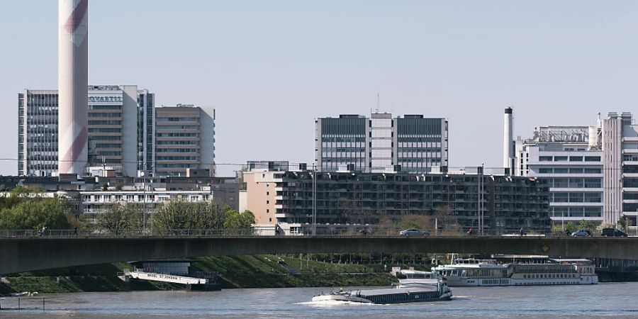 Der Novartis-Hauptsitz am Rhein in Basel. (Archivbild von 2016)