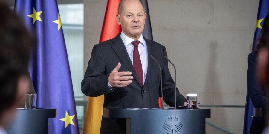 Bundeskanzler Olaf Scholz auf der Pressekonferenz nach dem Treffen der Allianz für Transformation.