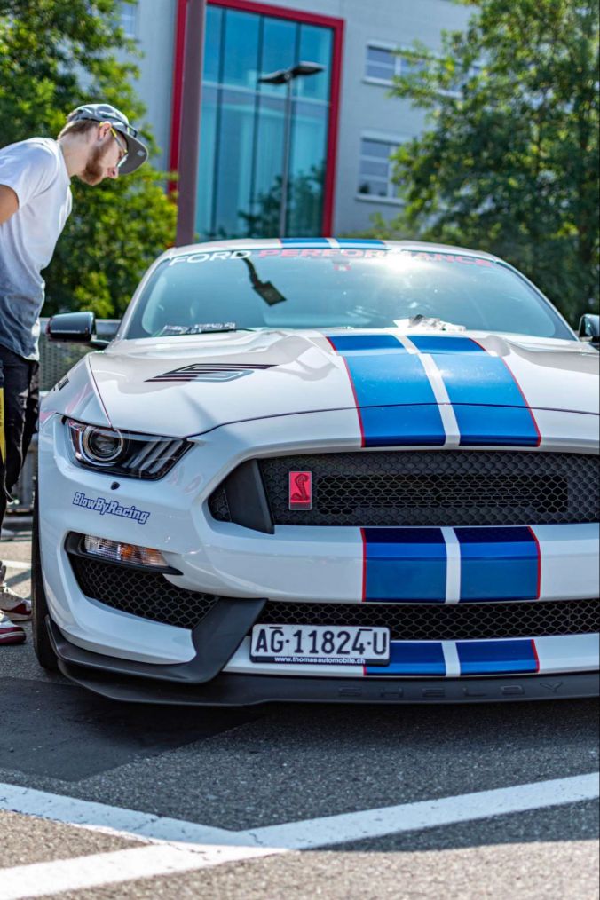 Ein Ford Mustang Shelby GT350-R in Suhr AG.