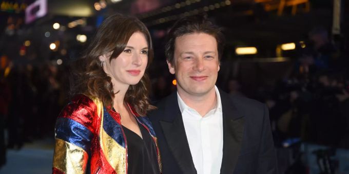 Jamie Olivier und seine Ehefrau Juliette Norton haben bereits fünf Kinder. Jamie Oliver Juliette Norton