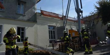Oberuzwil SG: Mottbrand in Fassade