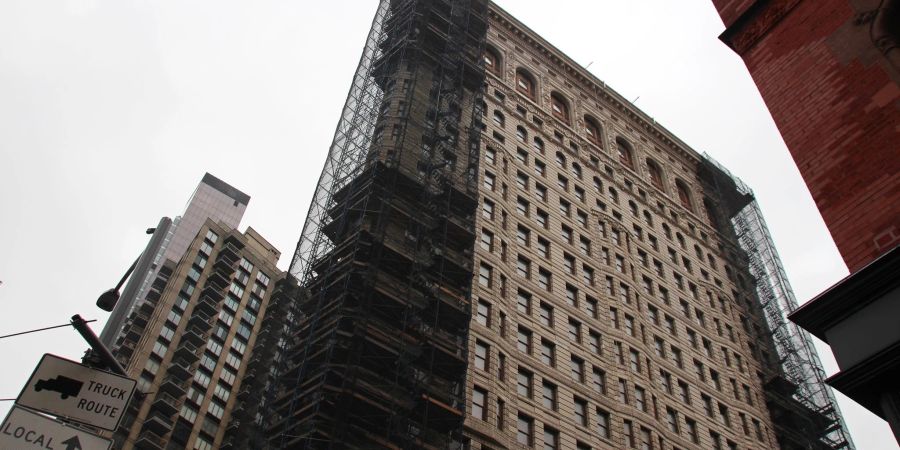 Das Flatiron Building gehört zu den beliebtesten Sehenswürdigkeiten von New York.