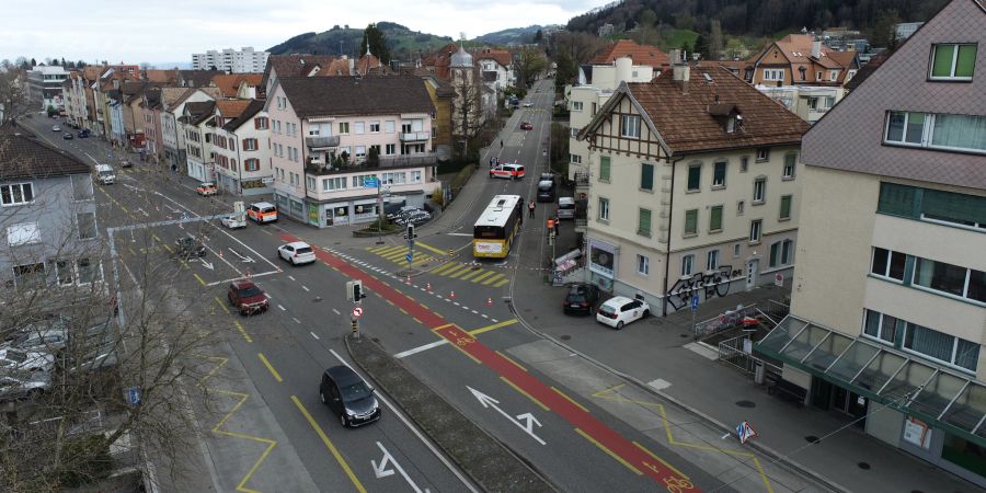 Verkehrsunfall auf der Verzweigung Rorschacherstrasse/Rehetobelstrasse