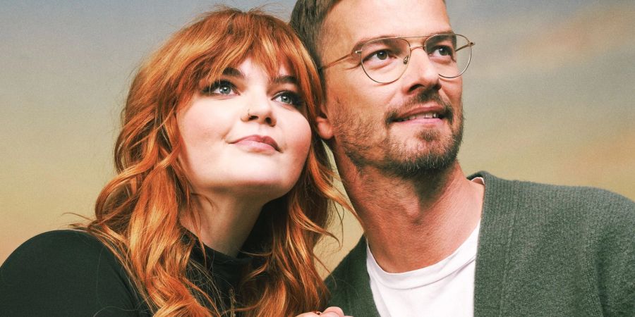 Der Podcast «Sunset Club» von Entertainer Joko Winterscheidt und Autorin Sophie Passmann geht an den Start.