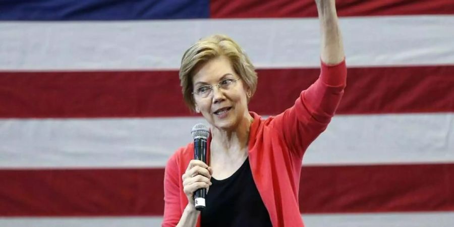 Elizabeth Warren, demokratische US-Senatorin, spricht bei einer Veranstaltung am Manchester Community College. Foto: Michael Dwyer/AP/