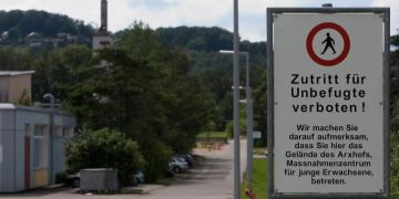 Eingang Massnahmenzentrum Arxhof