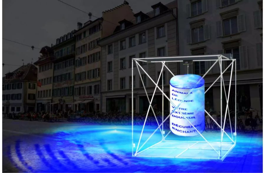 Diese Licht-Animation ist auf dem Mühleplatz in der Luzerner Altstadt zu sehen.