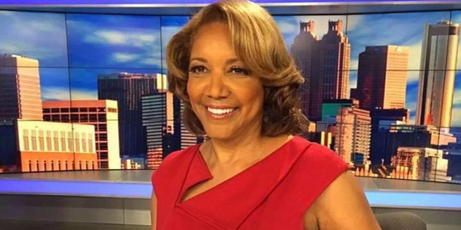 Amanda Davis starb im Alter von 62 Jahren an einem Schlaganfall.