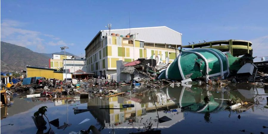 Verheernd ist die Zerstörung nach den Erdbeben und dem Tsunami in Palu, Zentral-Sulawesi.