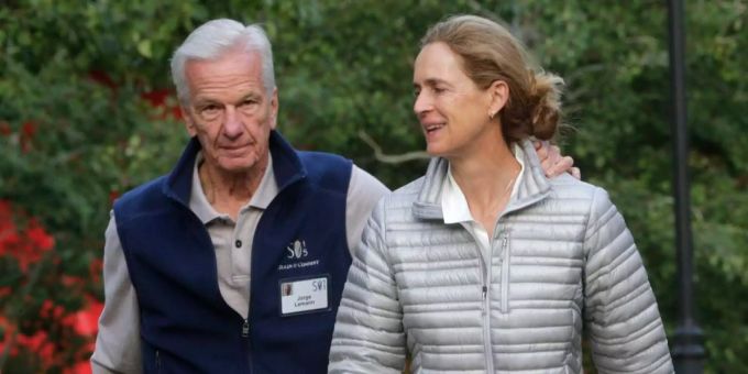 Jorge Lemann und seine Frau Susanna Lemann. Jorge Lemann und seine Frau Susanna Lemann.