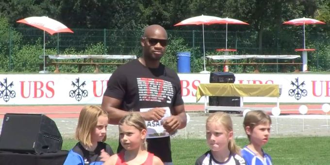 Zofingen AG - Viertschnellster Mann aller Zeiten trainiert Kinder