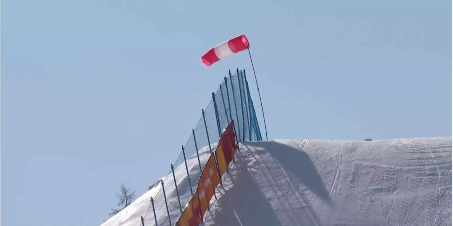 Starker Wind am Slopestyle-Final der Frauen