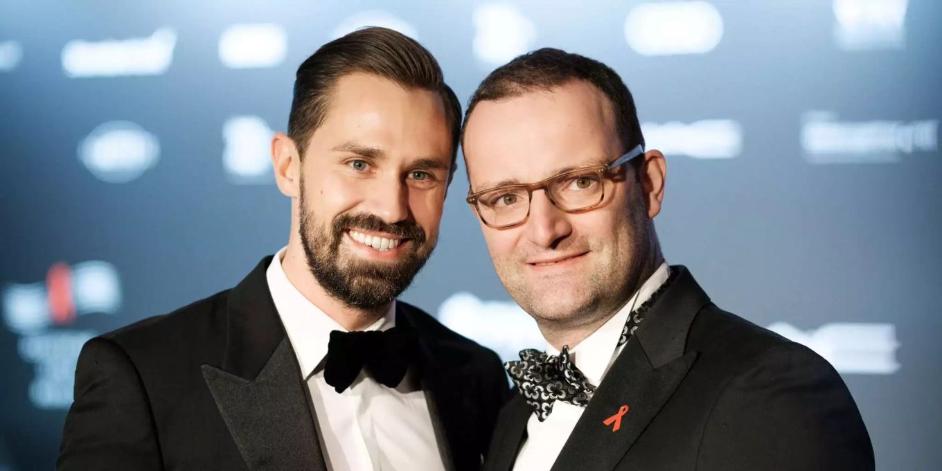 Jens Spahn Zeigt Seinen Sch nen Ehemann Daniel Funke Nau ch Jens Spahn Zeigt Seinen Sch nen Ehemann Daniel Funke Nau ch