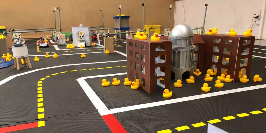 Weil Duckietown an der ETH ist, muss auch das ETH-Gebäude in die Entenstadt.