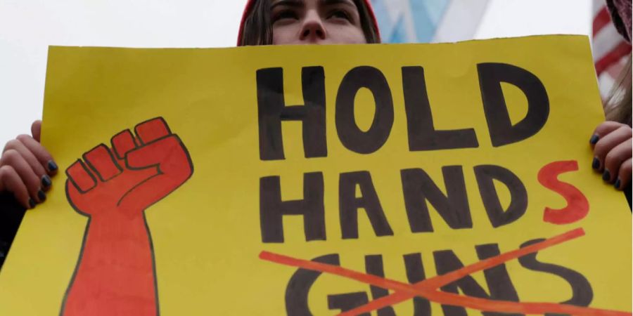 Demonstranten fordern schärfere Waffengesetze – hier am «March for our Lives».