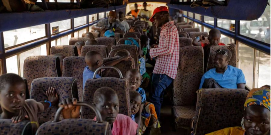 Der verunglückte Bus wollte Flüchtlingsknder in einen anderen Landesteil von Uganda bringen (Symbolbild).