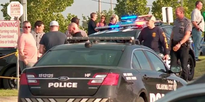 Ein Toter - Mann schiesst in US-Restaurant um sich