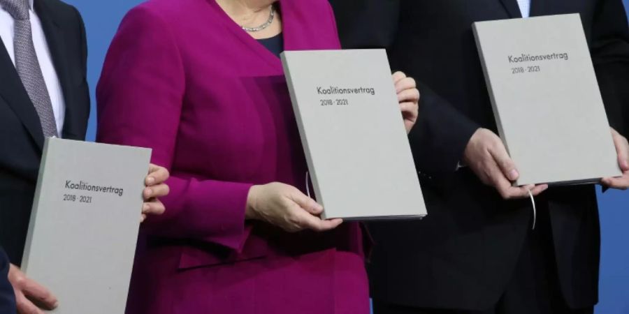 GroKo-Vertreter mit Koalitionsvertrag im März 2018