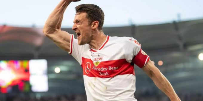 Seine Zukunft beim VfB Stuttgart ist noch nicht geklärt: Christian Gentner. Foto: Sebastian Gollnow Seine Zukunft beim VfB Stuttgart ist noch nicht geklärt: Christian Gentner. Foto: Sebastian Gollnow