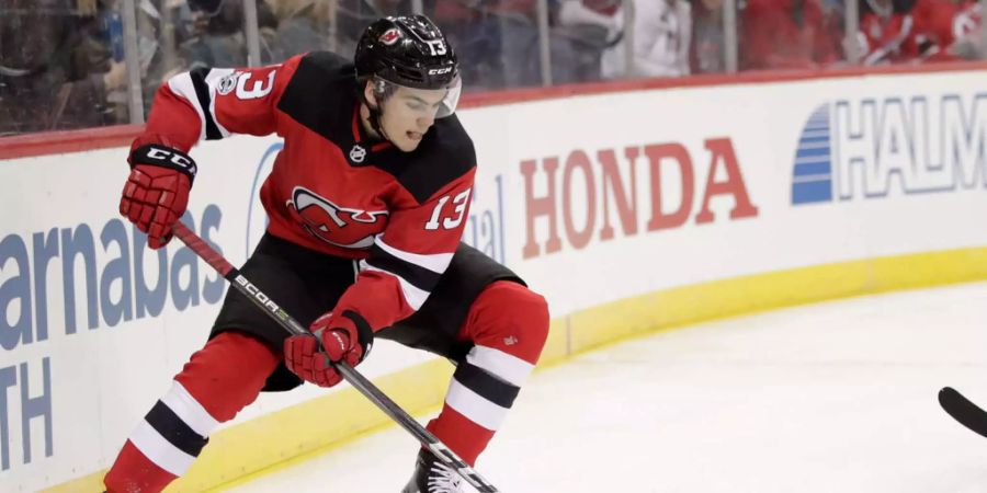 Hischier hat nach 24 Spielen bereits 18 Skorerpunkte auf seinem Konto.