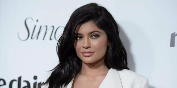 Versteckspiel beendet - Kylie Jenner bekommt Tochter und entschuldigt sich
