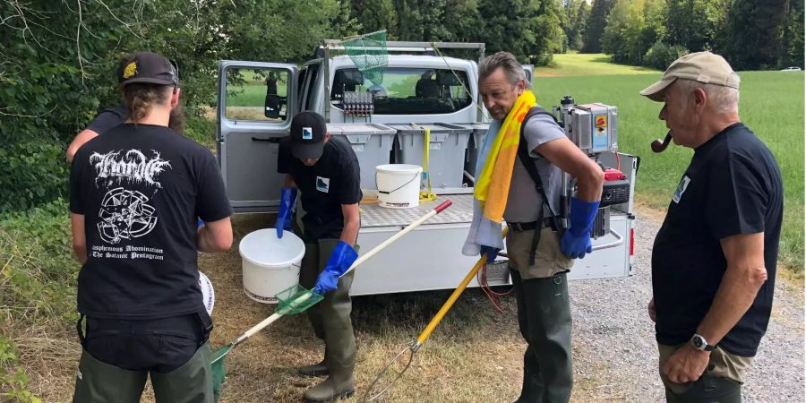 Das Rettungsteam vom Amt für Jagd und Fischerei Kanton Zürich.