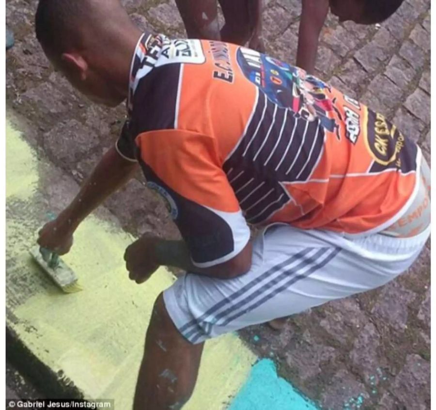 Gabriel Jesus 2014 bei der Arbeit in Sao Paolo.