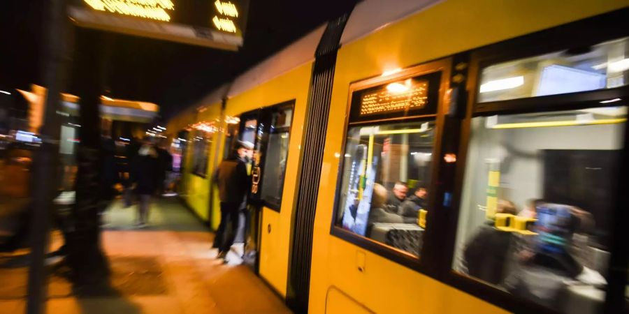 Tram in der Berner Innenstadt.