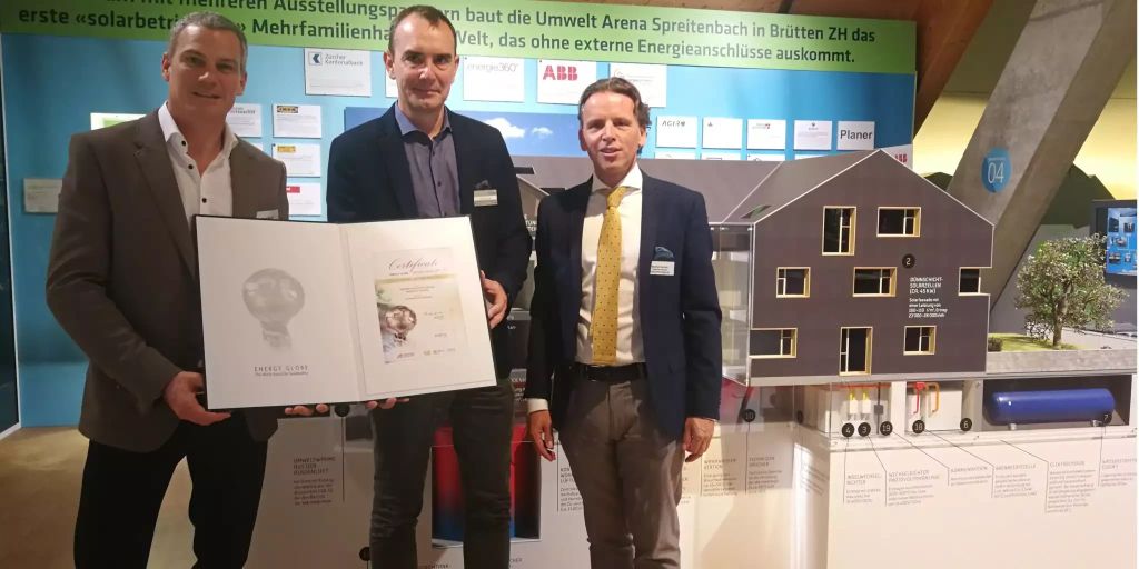 Firma Gewinnt Preis Fur Einzigartiges Oko Haus In Brutten Zh