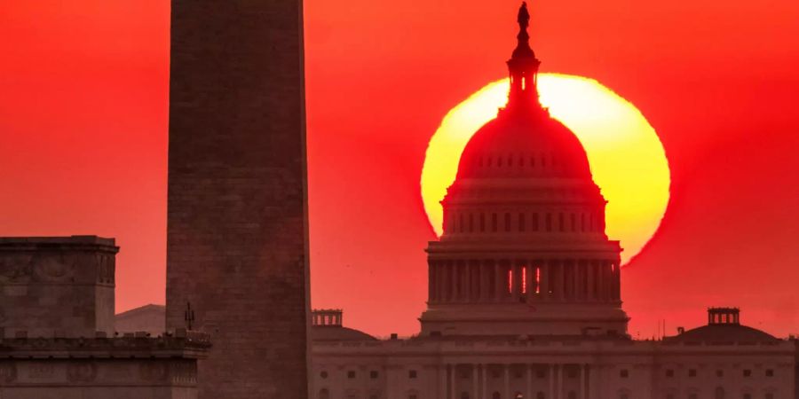 Sonnenaufgang am Kapitol in Washington