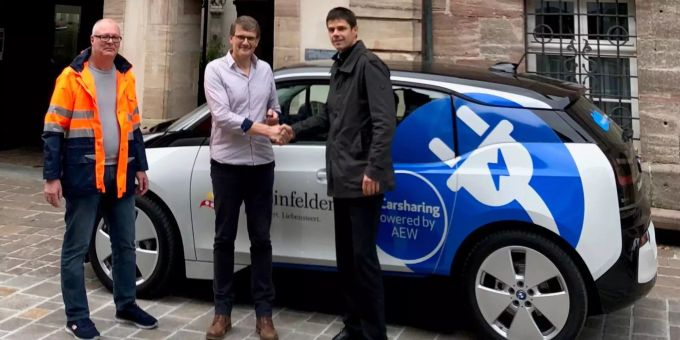 Christian Lier (Stadt Rheinfelden, Mobilitätsmanagement), Danilo Vidoni (Stadt Rheinfelden, Energiestadtverantwortlicher) und Arian Rohs (AEW Energie AG, Teamleiter Netzplanung). Christian Lier (Stadt Rheinfelden, Mobilitätsmanagement), Danilo Vidoni (Stadt Rheinfelden, Energiestadtverantwortlicher) und Arian Rohs (AEW Energie AG, Teamleiter Netzplanung).