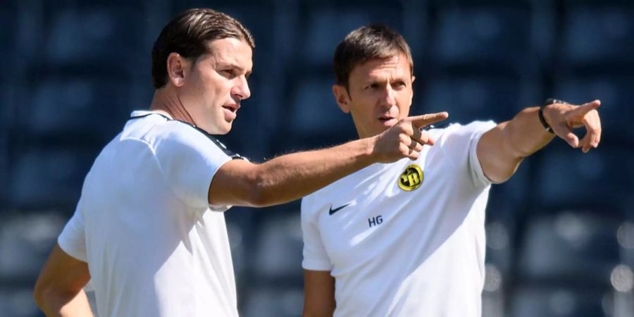 YB-Trainer Gerrardo Seoane und sein Assistent Harald Gämperle.