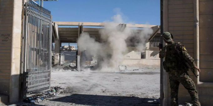 Fehlmeldung - Rebellen weisen Berichte über Rückzug in Syrien zurück