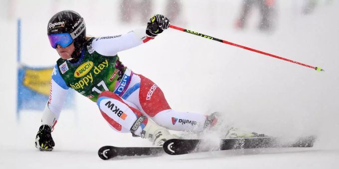 2. Lauf gestartet - Gut und Holdener in Sölden in Lauerstellung