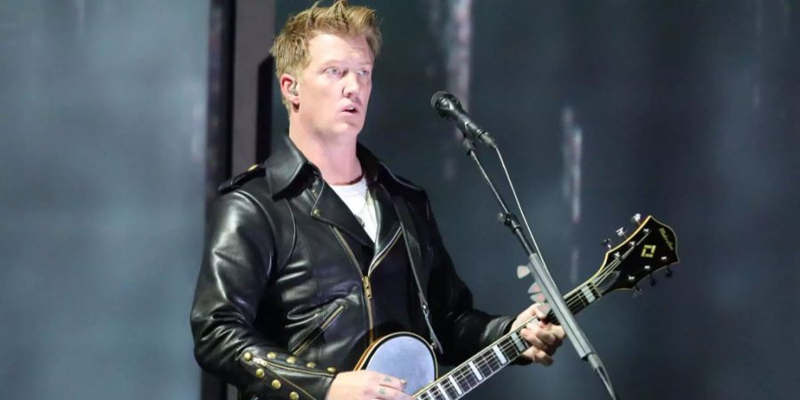 queens of the stone age
