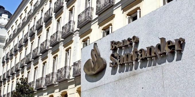 Santander liess den designierten Konzernchef fallen. Eine Santander-Bank im Madrid.
