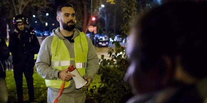 «Gelbwesten»-Aktivist Éric Drouet bei einer Demonstration.