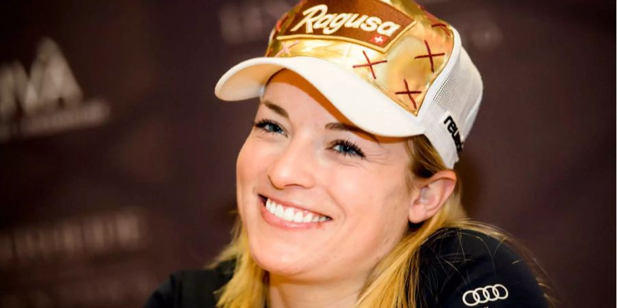 Lara hat gut lachen: Der Ski-Profi ist frisch verliebt.