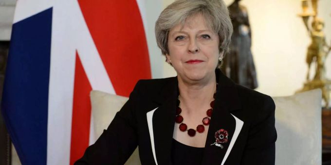 Premierministerin May präsentierte Verhaltensregeln für Tories. Premierministerin May präsentierte Verhaltensregeln für Tories.