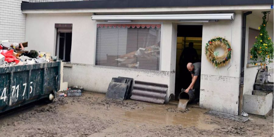 Die heftigen Niederschläge vom 8. Juli 2017 fluteten zahlreiche Häuser im Aargau.