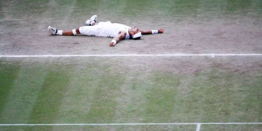 Rafael Nadal gewinnt 2008 in Wimbledon den legendären Final.