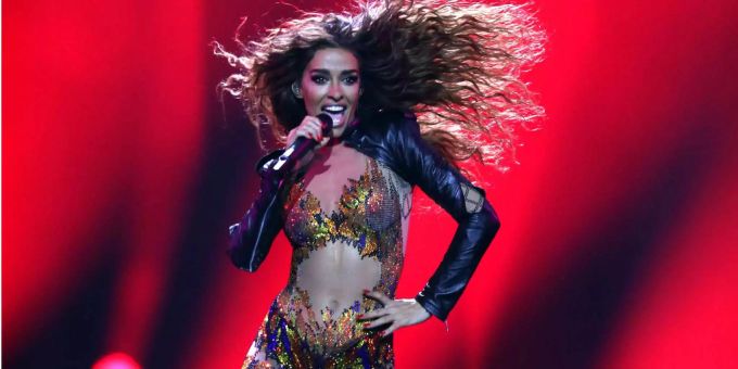 Eleni Foureira steht im Ranking der Wettbüros an der Spitze. Eleni Foureira steht im Ranking der Wettbüros an der Spitze.