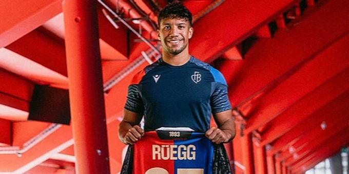 Kevin Rüegg spielt leihweise ein Jahr für den FC Basel. FC Zürich Kevin Rüegg
