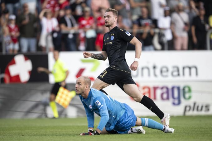 Bradley Fink trifft zum 1:0 für GC gegen den FC Winterthur. GC FC Winterthur Fink