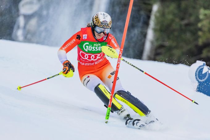 Wendy Holdener im Slalom am Semmering. Wendy Holdener Slalom Semmering