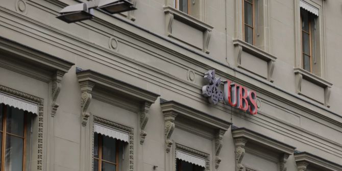 UBS Logo Fassade