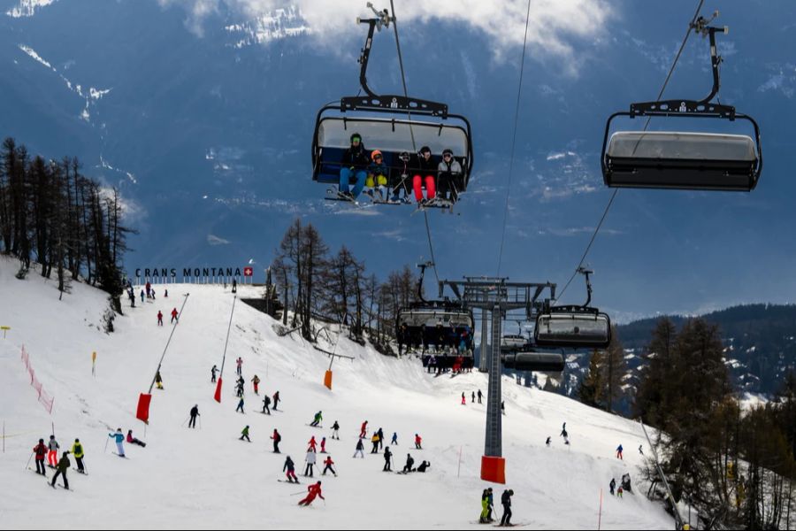 Das Skigebiet Crans-Montana wurde an das US-Unternehmen Vail Resorts verkauft.