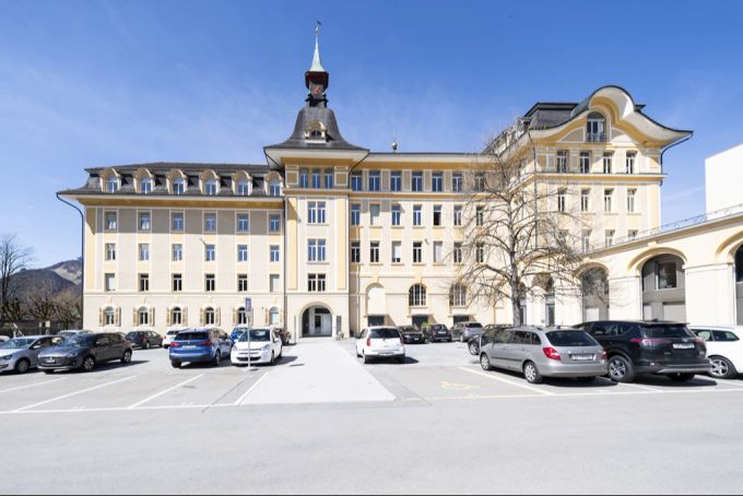 Das Kantonsgericht Schwyz muss sich erneut mit der Stechmückenplage im Bezirk Höfe beschäftigen. Kantonsgericht Schwyz